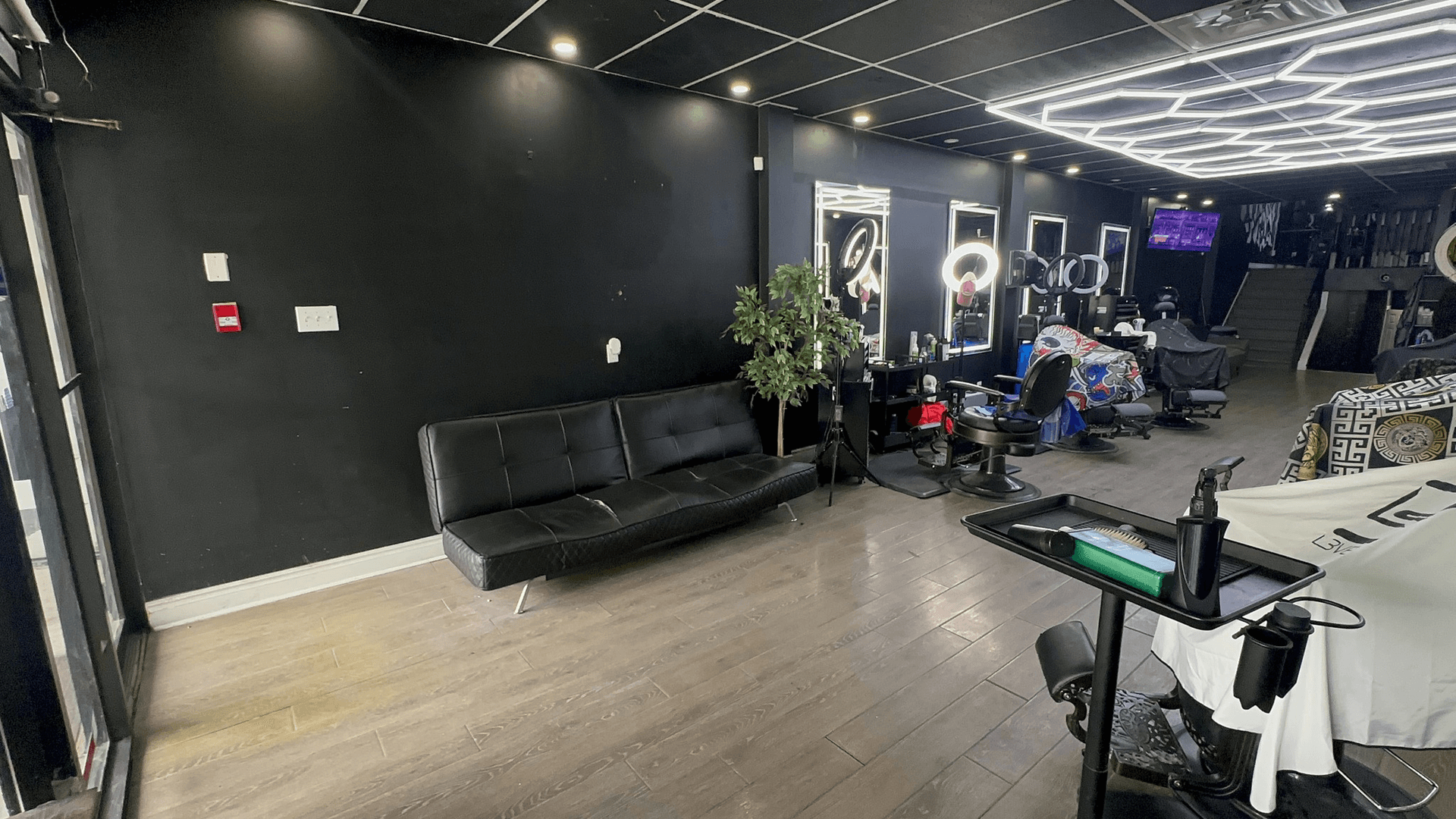 Top5 Studio event space — wide view of the venue layout and seating.